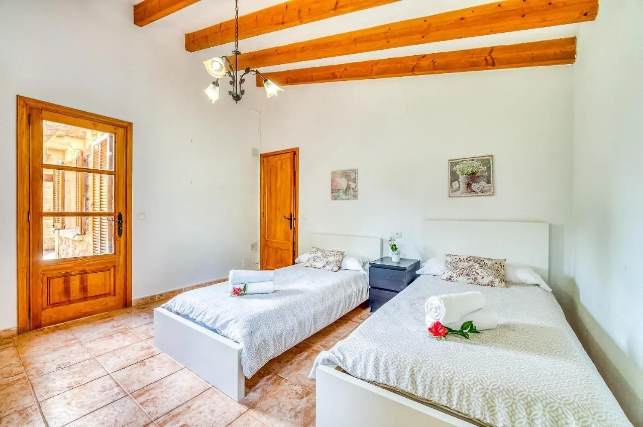 Ideal Property Mallorca - Navarro Pollenca Country house